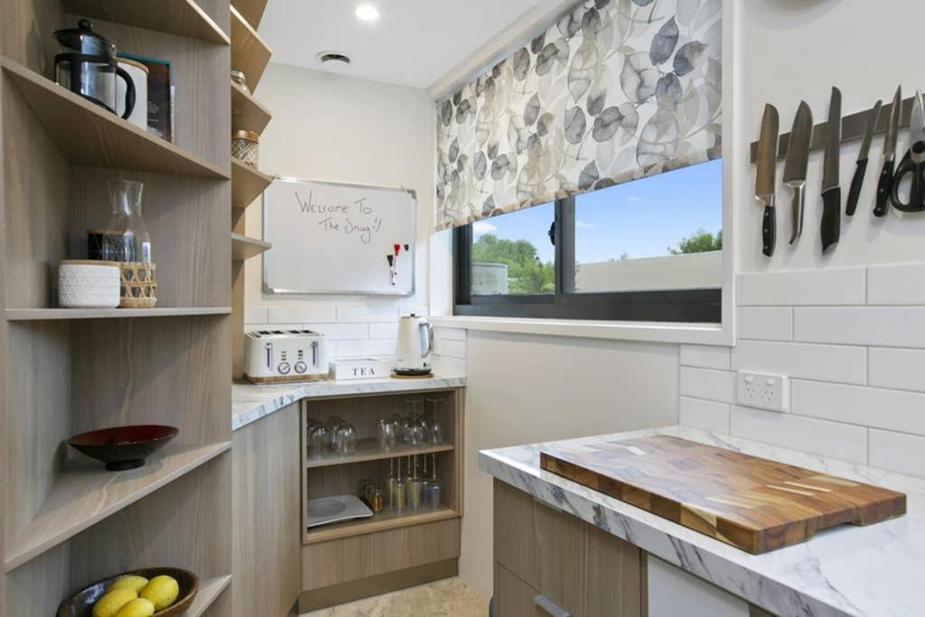 The Snug Premium 1Br Self Contained Apartment Free Netflix Korumburra Экстерьер фото