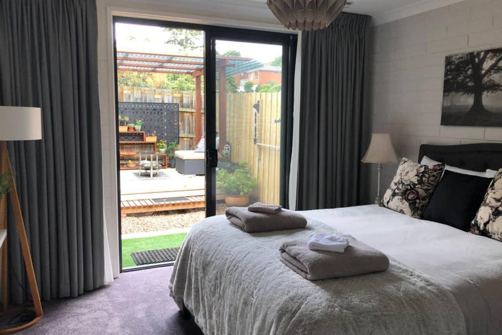 The Snug Premium 1Br Self Contained Apartment Free Netflix Korumburra Экстерьер фото