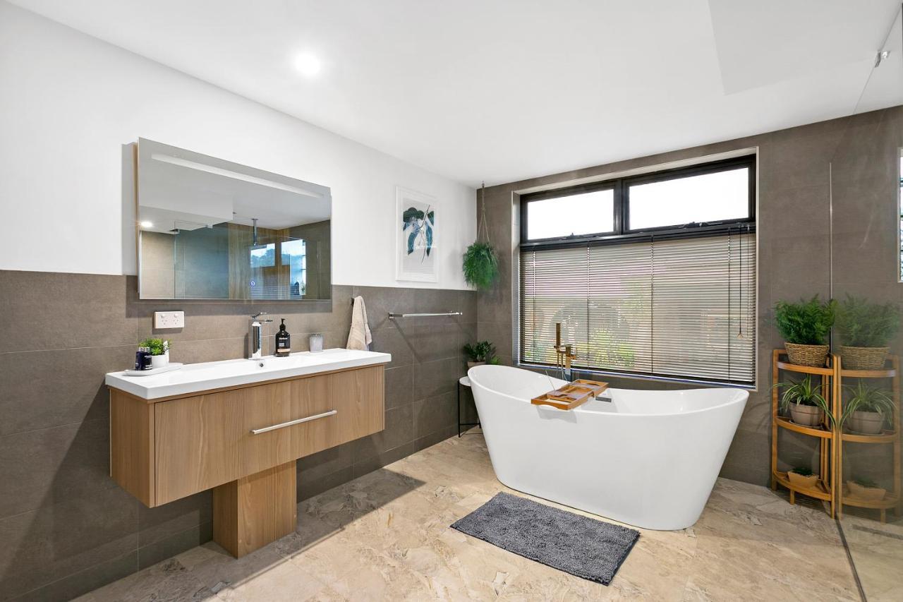 The Snug Premium 1Br Self Contained Apartment Free Netflix Korumburra Экстерьер фото